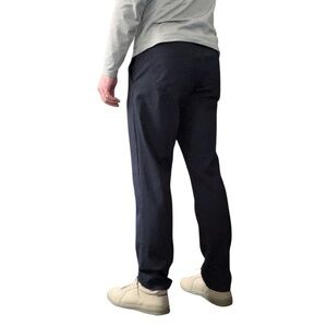 BYLT Basics Men’s Everyday Pant Straight Leg 33x30 Navy Performance